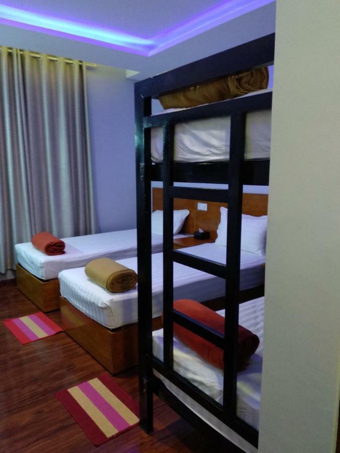 Bagan Hmwe Hotel Room photo